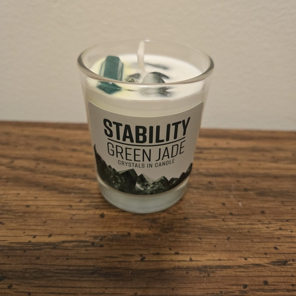 Stability Green Jade Candle - Picture 2 of 2